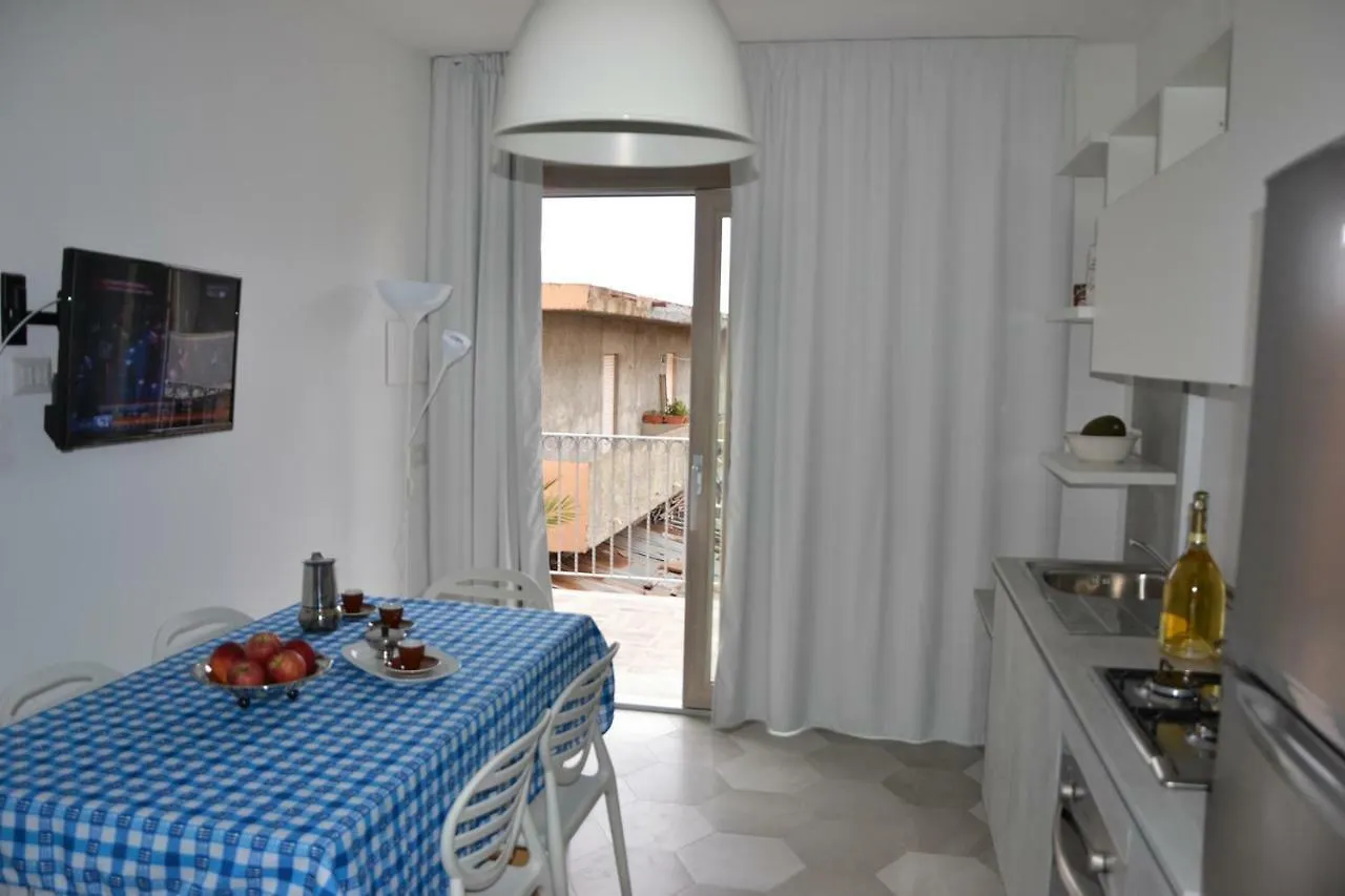 Apartament Le Perle Dell'Isola Isola Rossa  Włochy