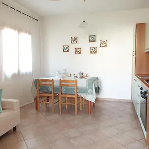 Сasa de vacaciones Comfortable Close To The Beach, Isola Rossa (Sassari)